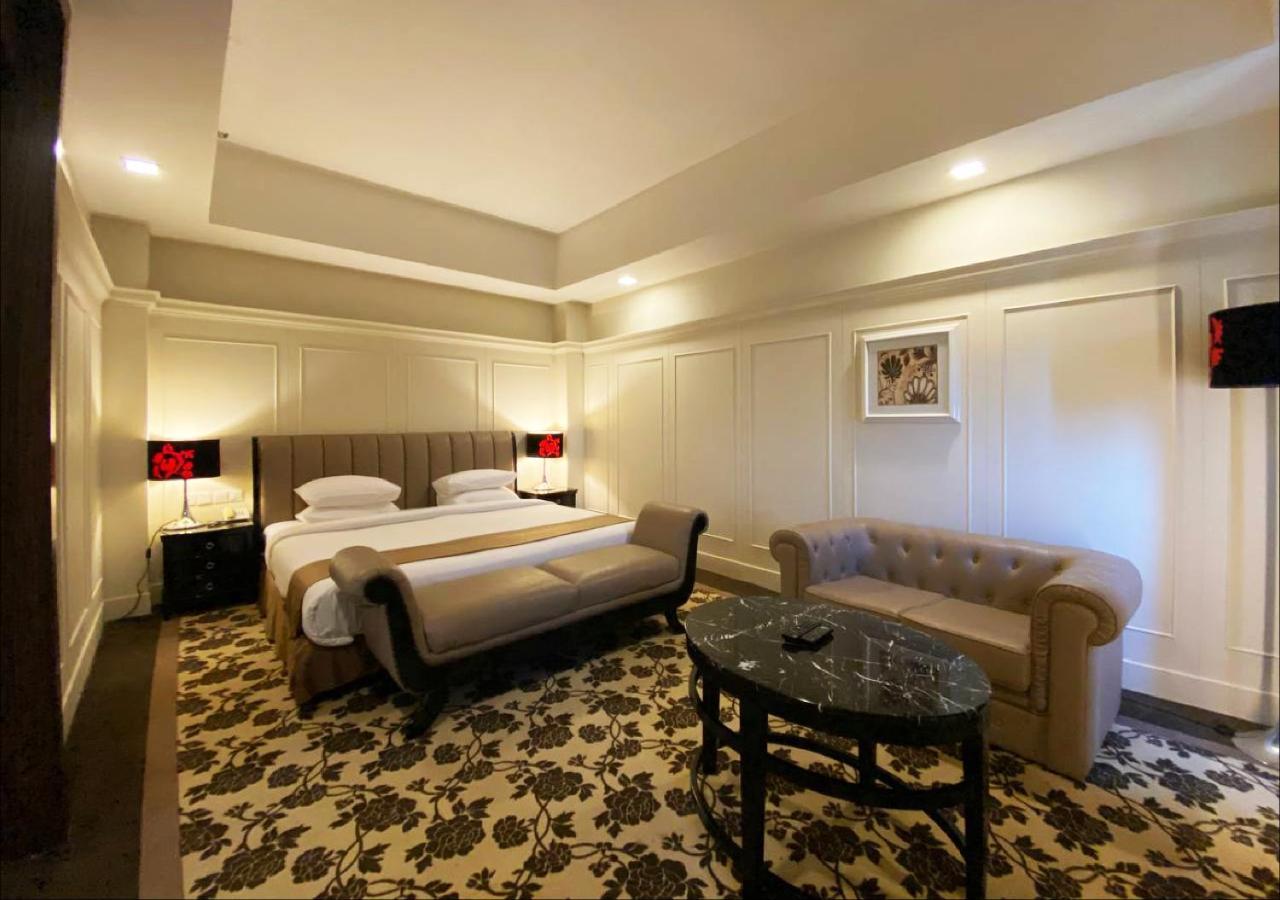 Crown Garden Hotel Kota Bharu Zewnętrze zdjęcie